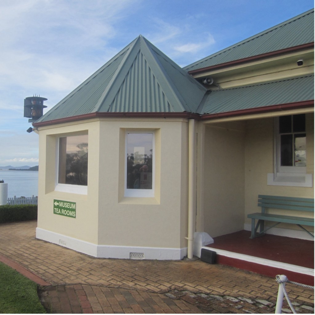 History of the Inner Lighthouse at Nelson Head – Port&nbsp;Stephens